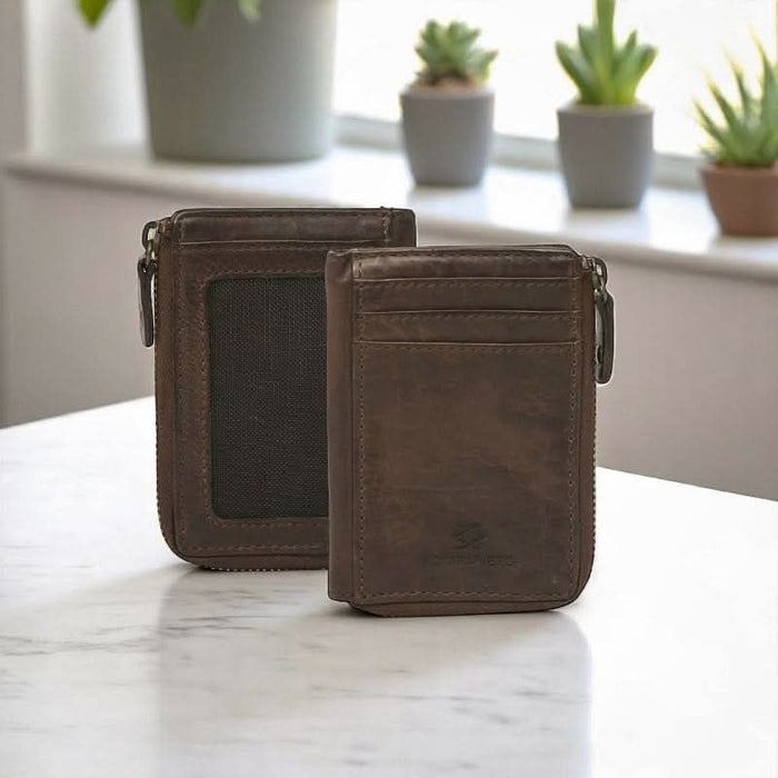 Wilson-The Cardholder