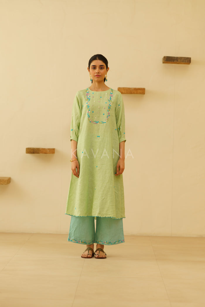 Zuhur Kurta Set